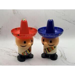 Mexican “South Of The Border” Vintage Salt and Pepper Plastic Shakers Set - GVC